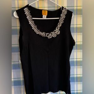 Ruby Rd Beautiful sweater knit tank top embellished w/ silver beads/stones. 2X.
